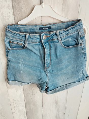 Short en jeans