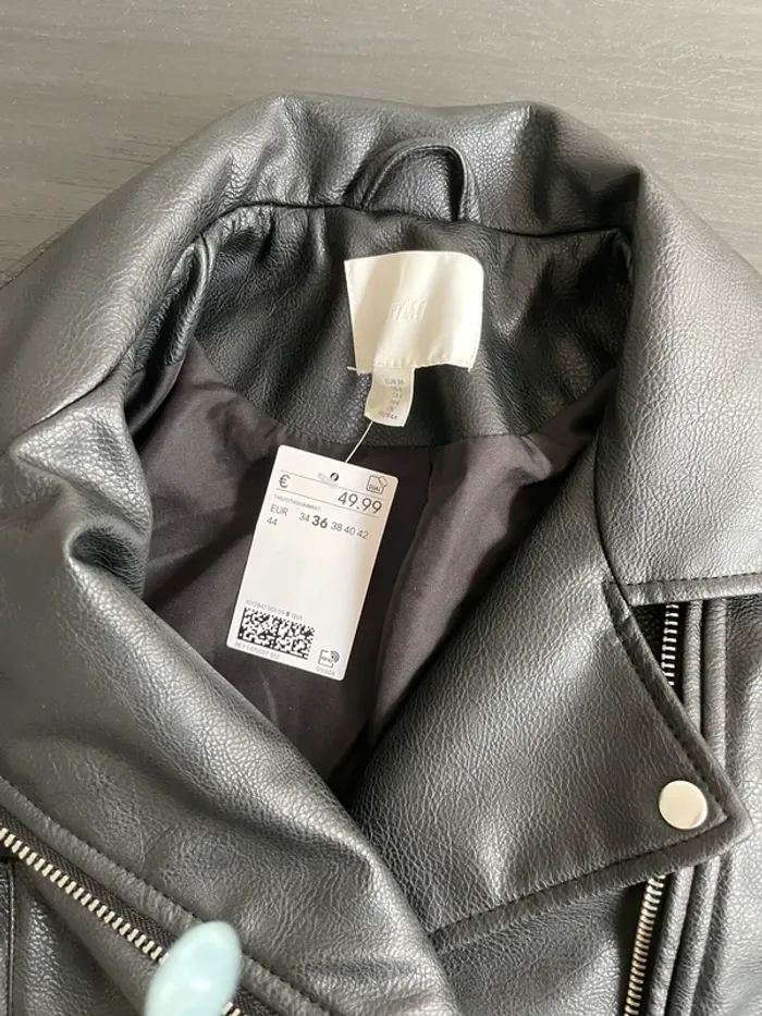Veste en similicuir - photo numéro 3