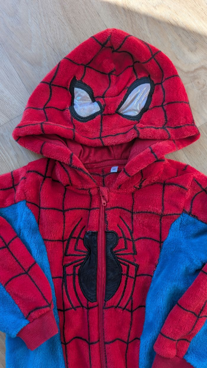 Pyjama spiderman