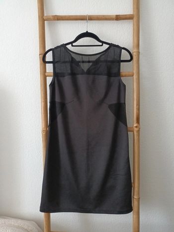 Jolie robe noire taille 40