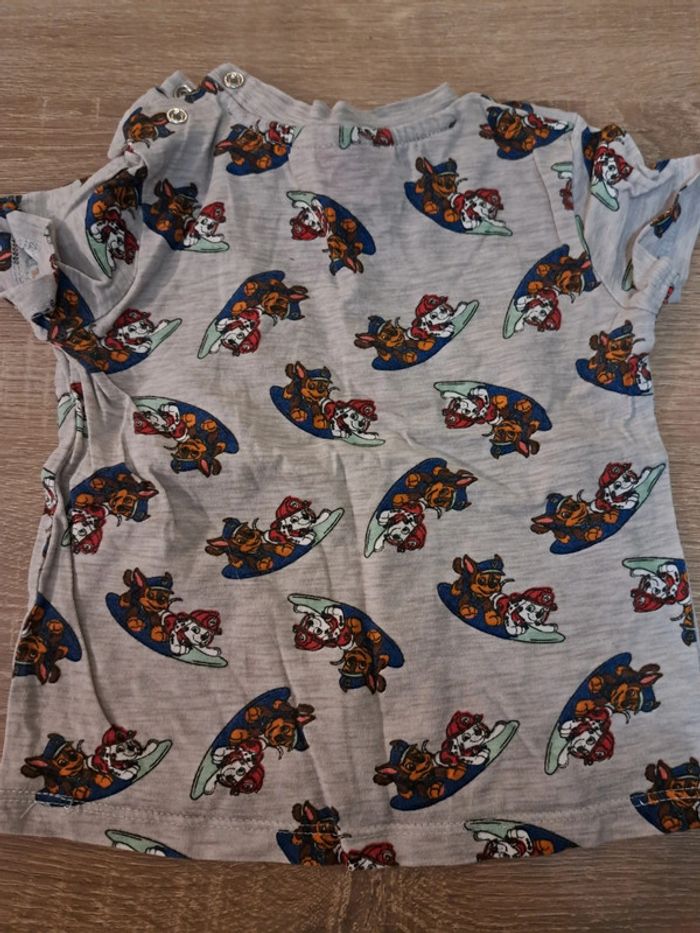 T-shirt gris Pat Patrouille taille 12 mois - 80 cm - photo numéro 2