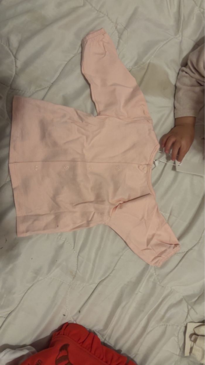 TEE shirt - photo numéro 2