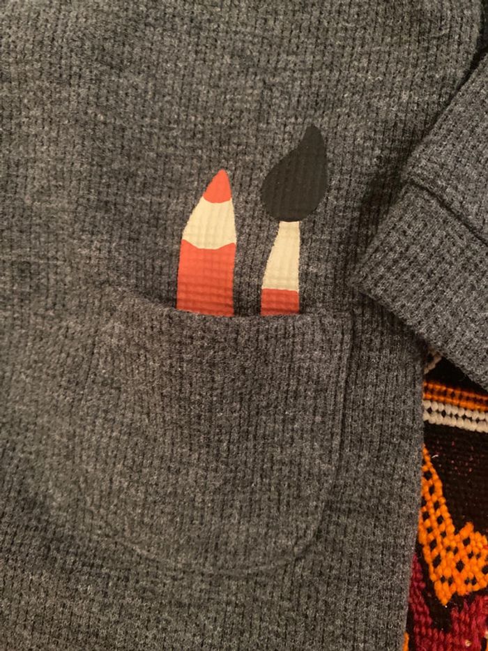 Pull hiver gris chiné, 12 mois,boutons rouge - photo numéro 4