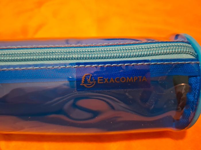Trousse ronde neuve bleu transparente Exacompta - photo numéro 2