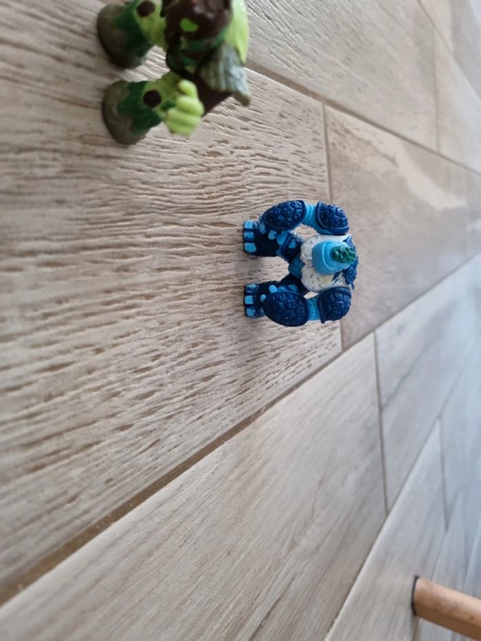 Lot de 3 gormiti - photo numéro 3