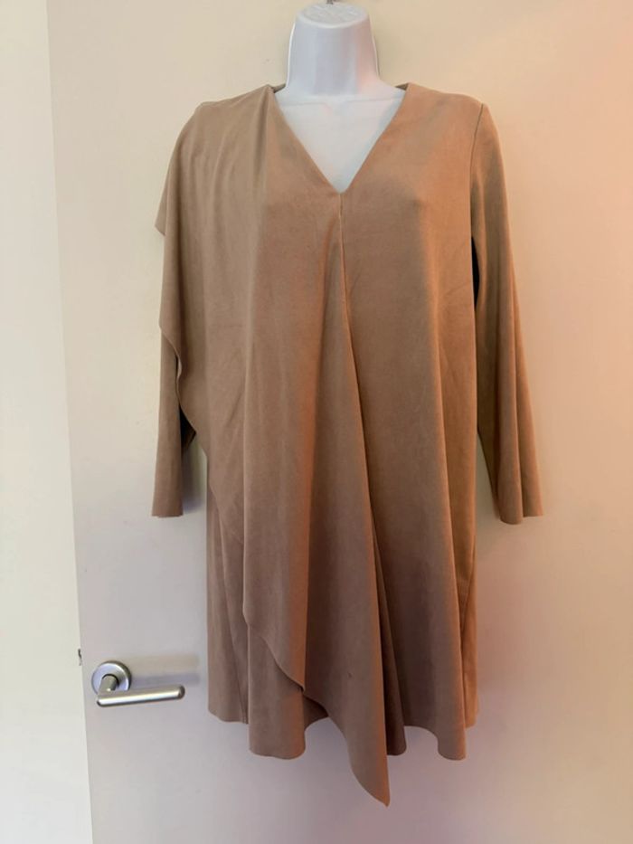Robe tunique effet daim beige Zara