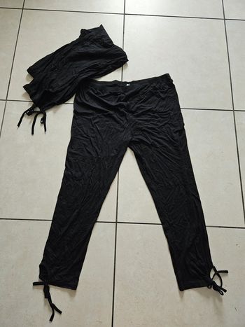 Lot de 2 pantacourts capri noir t.40/42