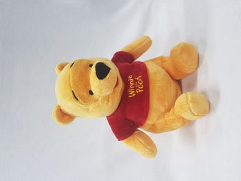 Peluche winnie l'ourson disney 34 cm