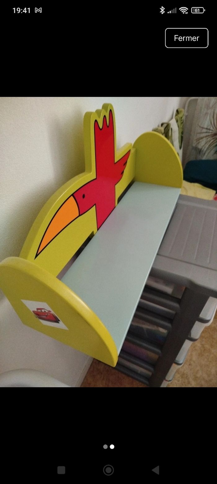 Étagère enfant aucune