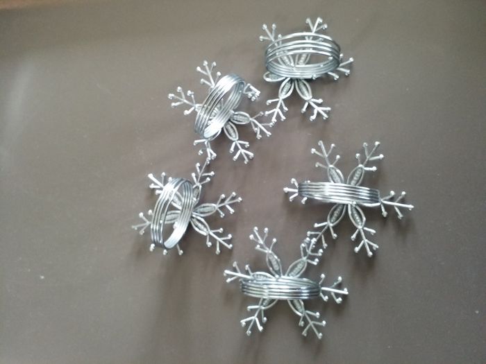 Lot de 5 rond de serviette argenté - photo numéro 4