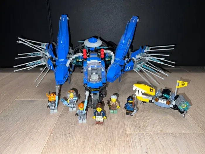 Lego ninjago 70614 le jet supersonique de foudre