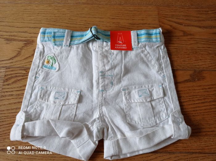 Short blanc lin coton, taille 12 mois, NEUF