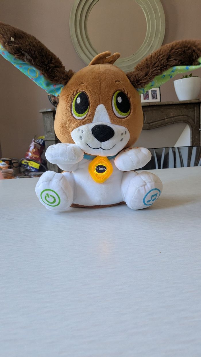 Pilou toutou parle avec moi