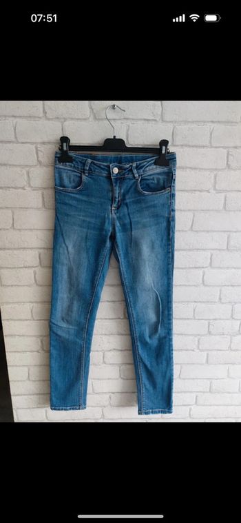 Jeans Zara taille 9 / 10 ans