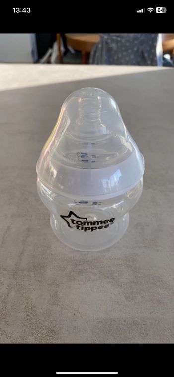 Biberon tommee tippee