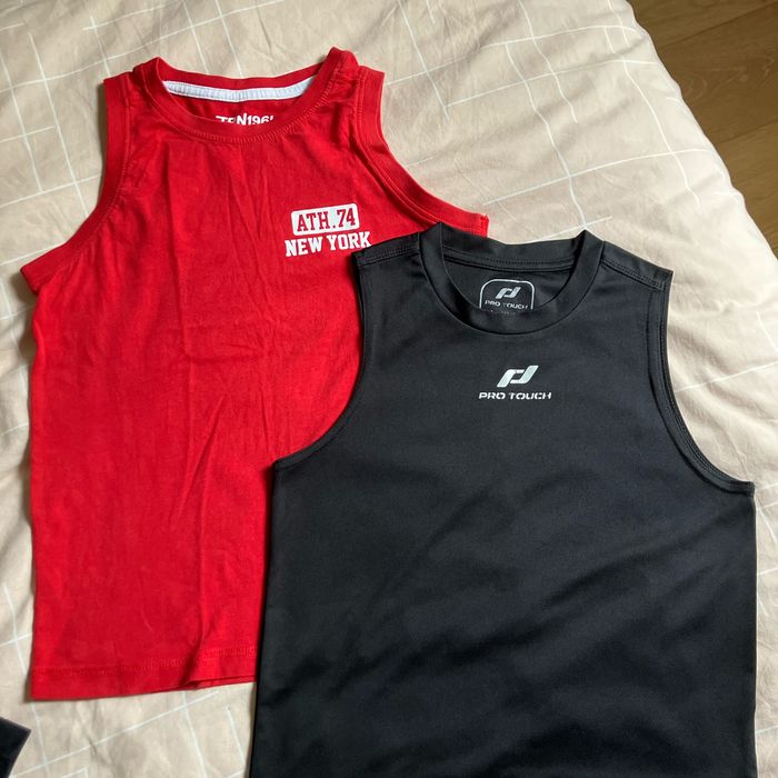 Lot tee shirt sport sans manches