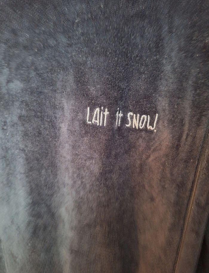 Pull Tajinebanane Lait it Snow - photo numéro 2