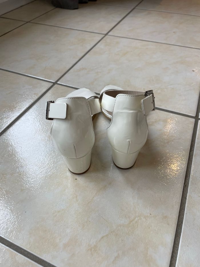 Chaussure à talons - photo numéro 3