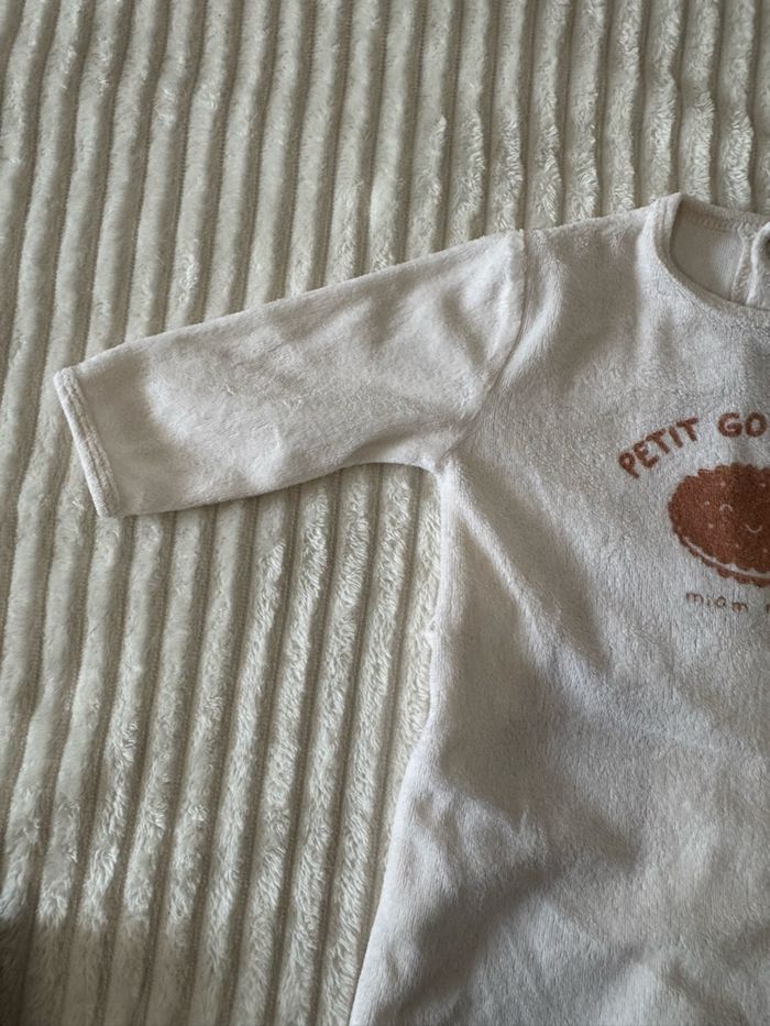 Pyjama tout doux - Mixte - Kiabi - 6 mois - Excellent état - photo numéro 5