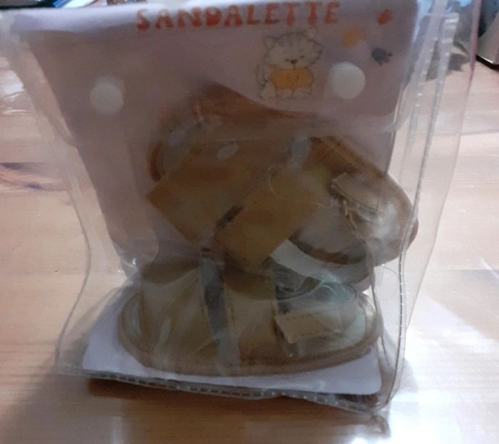Sandalette pour bébé t. 6-12 mois - photo numéro 2