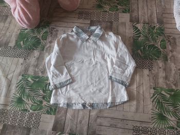 t-shirt cole chemise