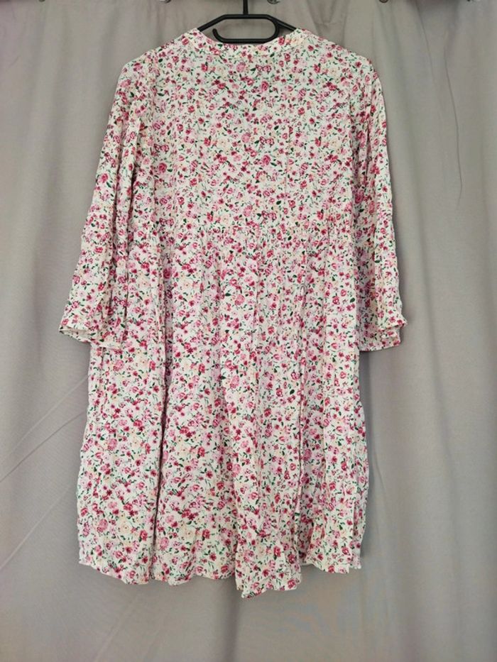 Robe S - photo numéro 4