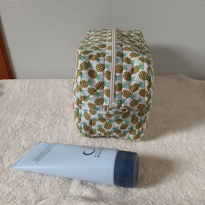 Trousse maquillage 💄 où autre 🍍 - photo numéro 5