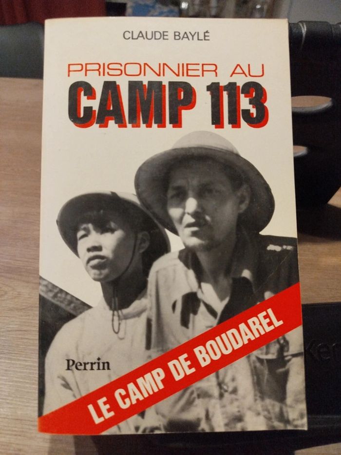 Livre Prisonnier au Camp 113