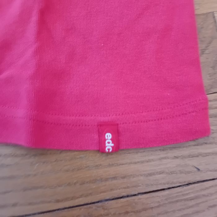 T-shirt S - photo numéro 3