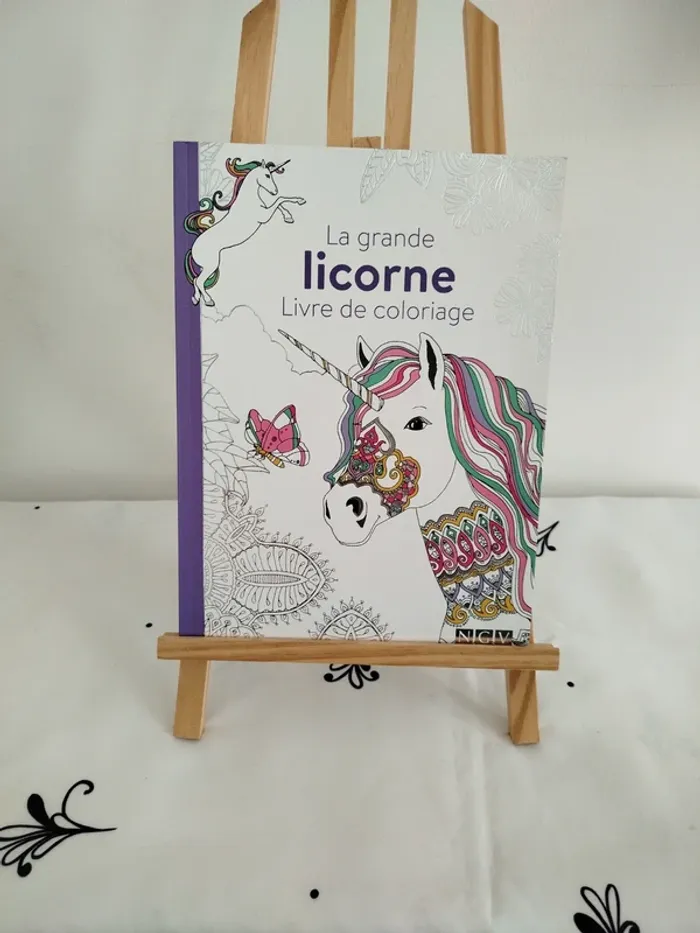La grande Licorne livre de coloriages relaxants Relax Art