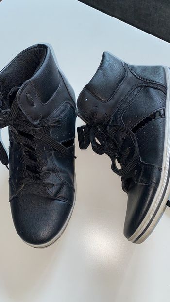 Baskets taille 38