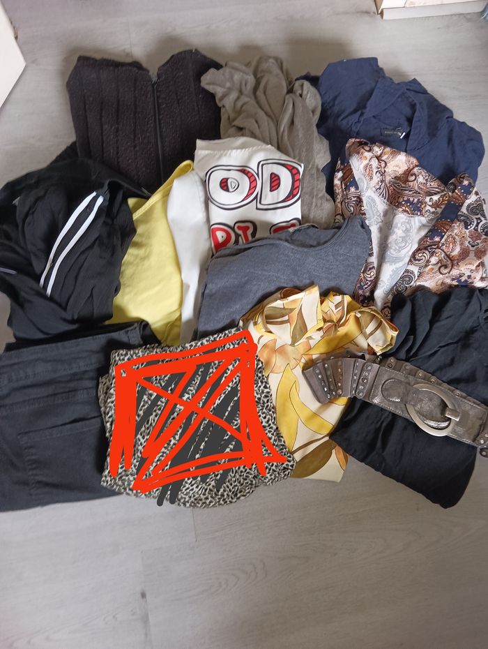 Lot vêtements Taille 48