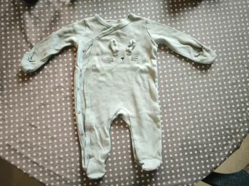 Pyjamas 3 mois in extenso