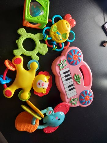 Jouets d éveil