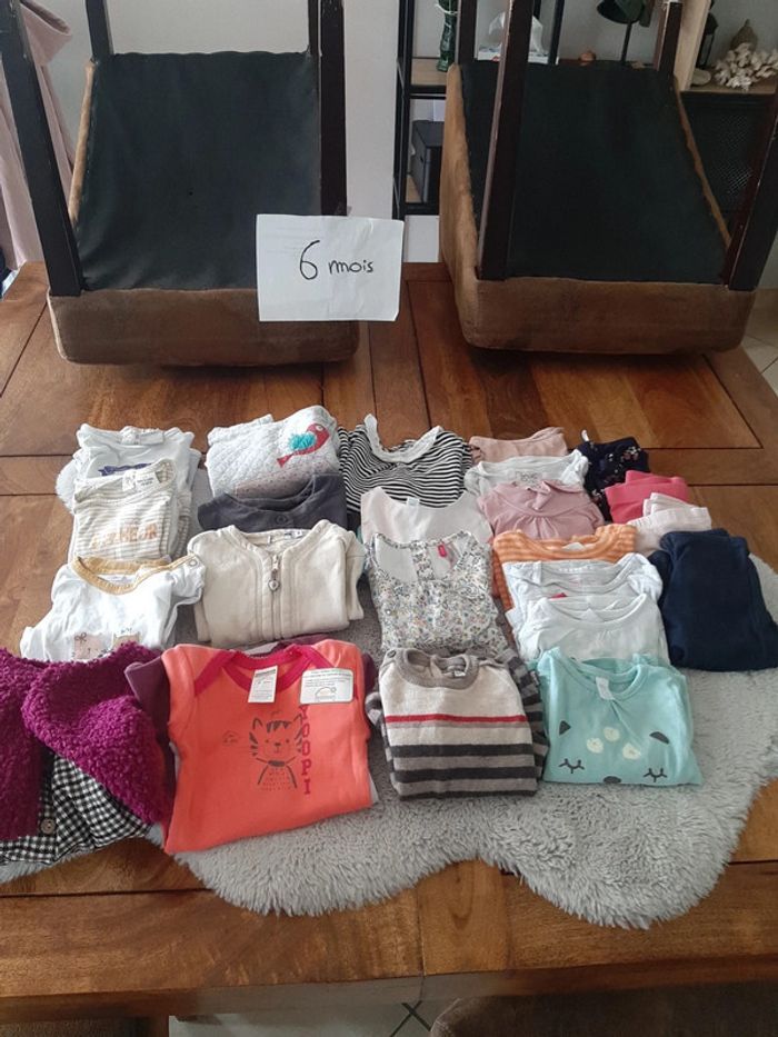 Lot 6 mois fille