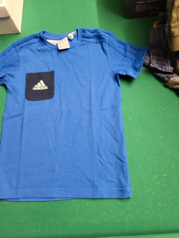 Tee shirt manche courte adidas 5/6ans - photo numéro 4