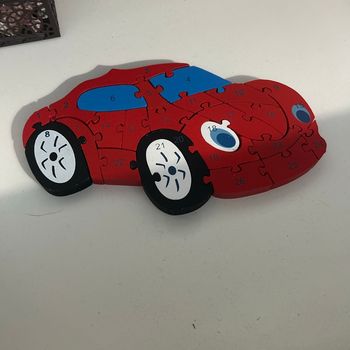 Puzzle bois voiture alphabet et chiffre