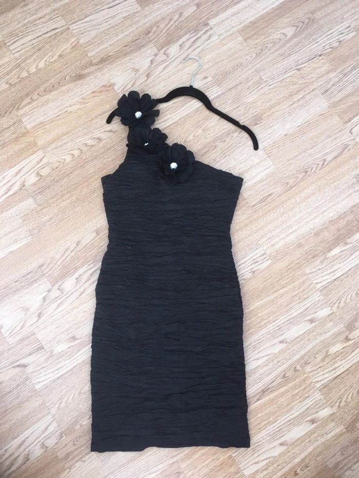 Robe de soirée taille M - photo numéro 2