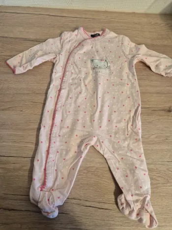 Pyjama taille 3 mois kiabi