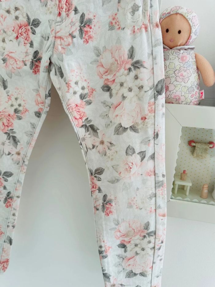 Pantalon fleurie Mayoral - photo numéro 3