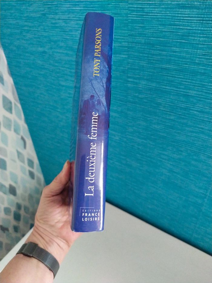 La deuxième femme de Tony Parsons - photo numéro 3