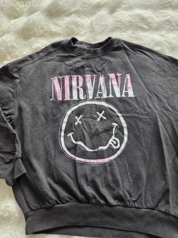 Sweat Nirvana femme xs - photo numéro 3