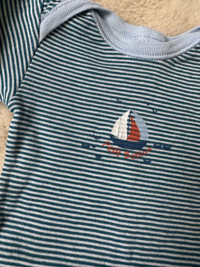 Body 3 mois Petit Bateau bleu - photo numéro 2