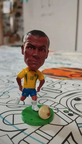 Petite figurine football neuve Rivaldo Equipe du Brésil