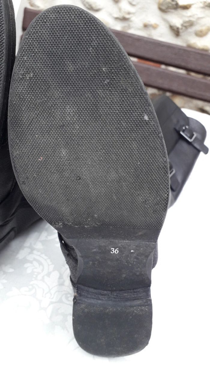 Bottes hautes en cuir grainé noir Taille 36 - photo numéro 8