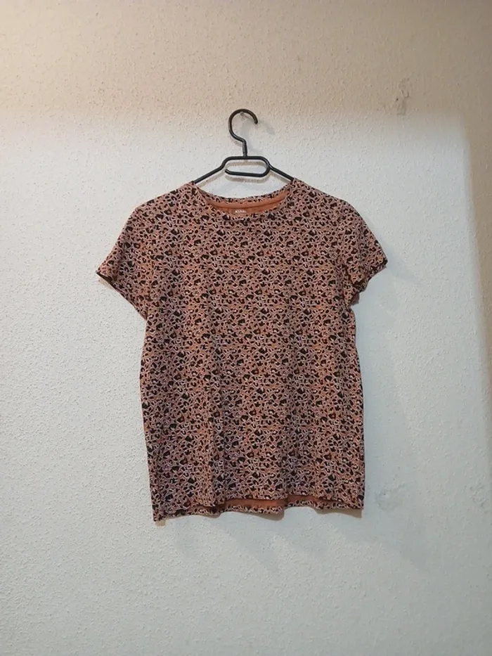T-shirt femme rose imprimée léopard " kiabi" taille s