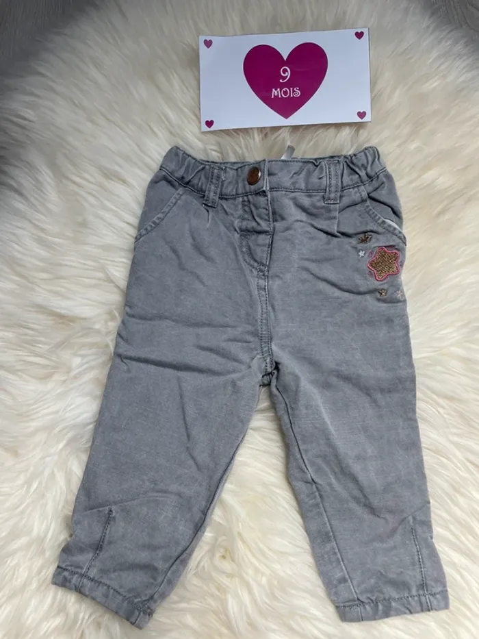 9 mois - Pantalon gris