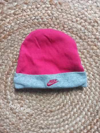 Bonnet Nike rose