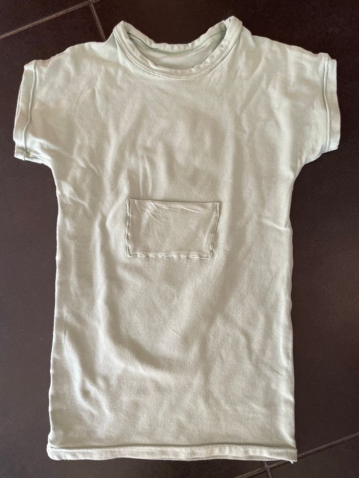 Robe t-shirt vert amande 3 ans