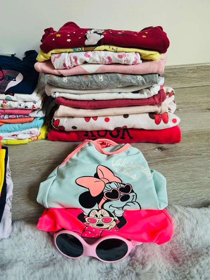 Lot bébé fille 12 mois - photo numéro 2